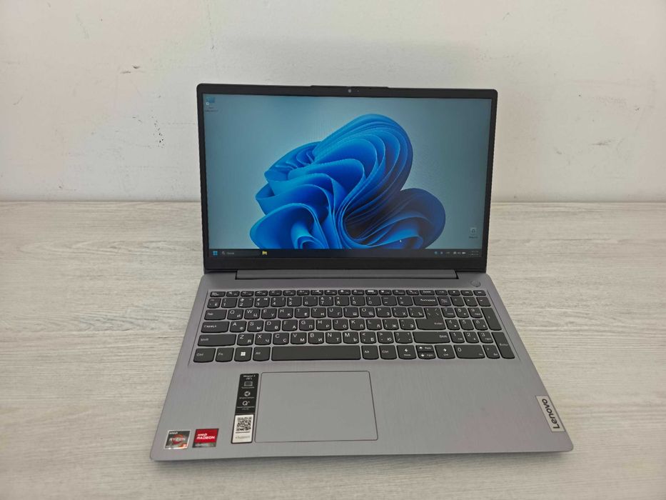 Lenovo IdeaPad 3