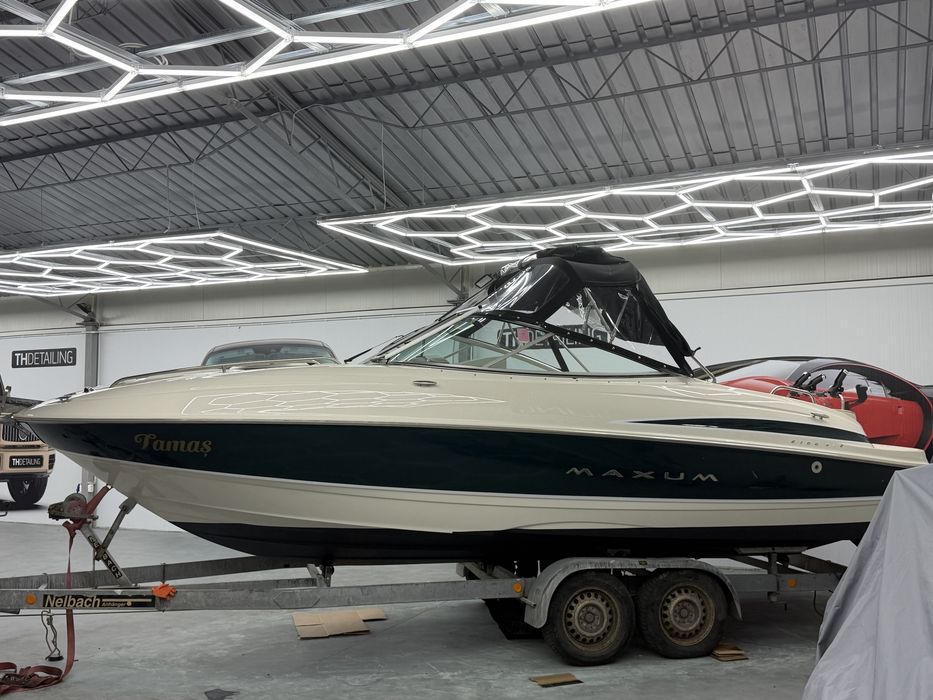 Maxum 2100 SC2 4.3 Mercruiser