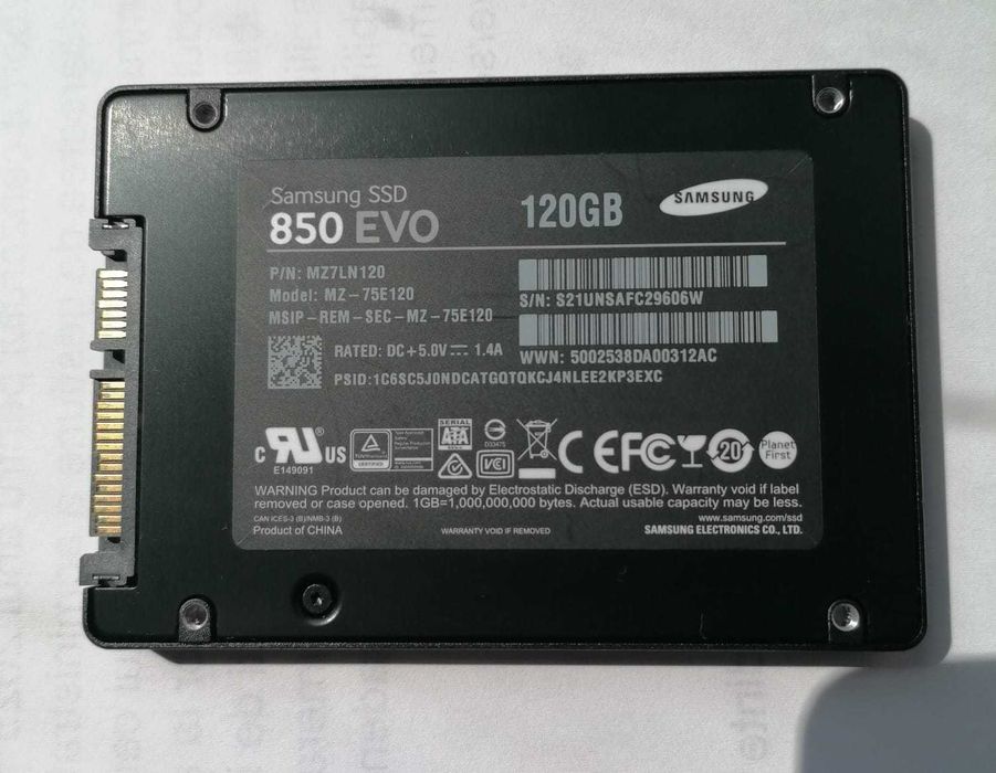 vand ssd samsung 2,5" tip 850 EVO 120 GB