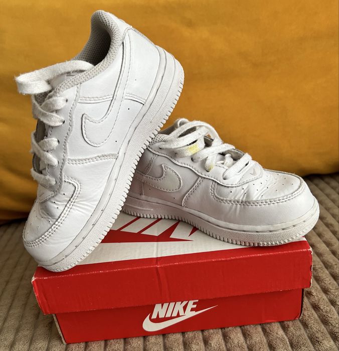 Adodasi Nike copii marimea 27