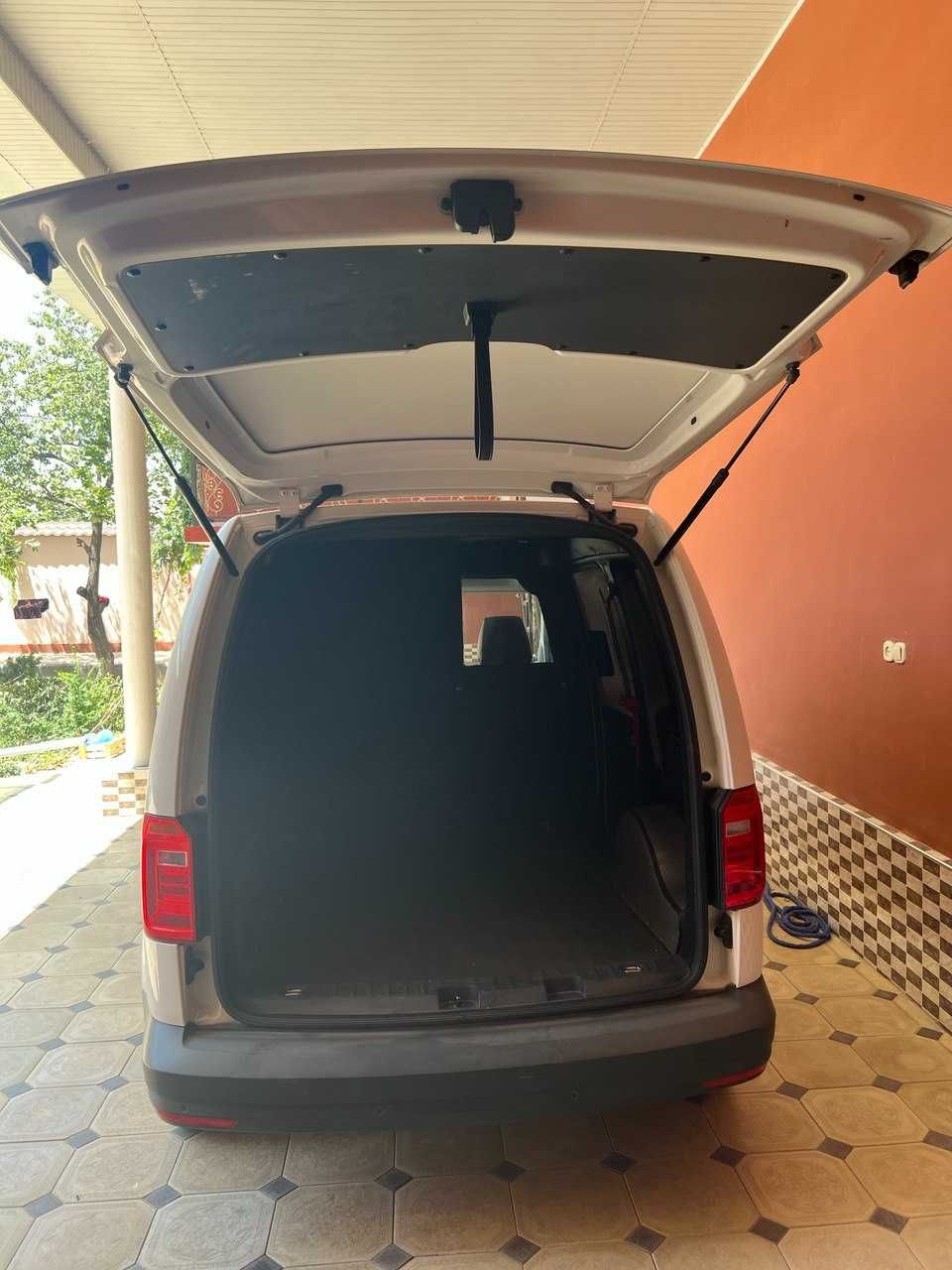 Volkswagen Caddy Cargo