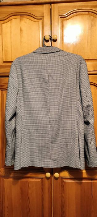 Мъжки     костюм