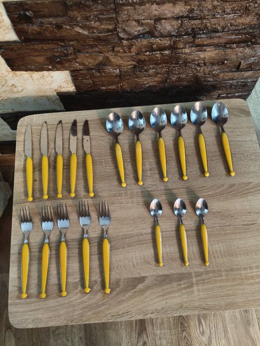 Набор столовых приборов