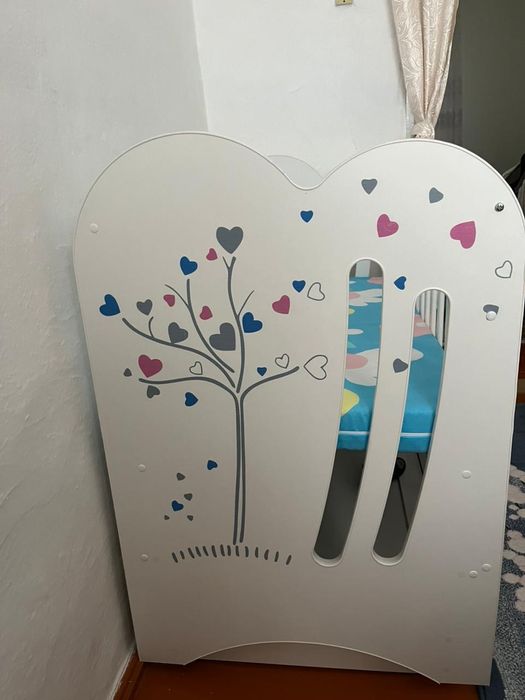 Детский кроватка. Манеж