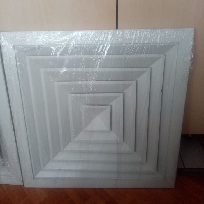 Продам вентиляционные решетки