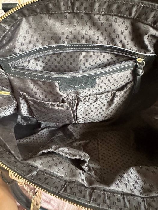 Продаеться сумка dkny
