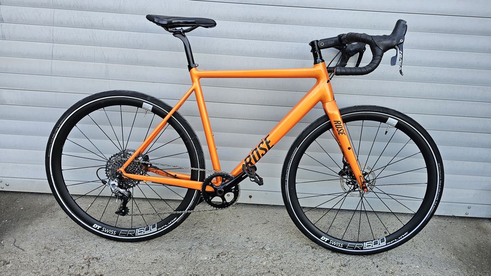 28 " rose pro cross