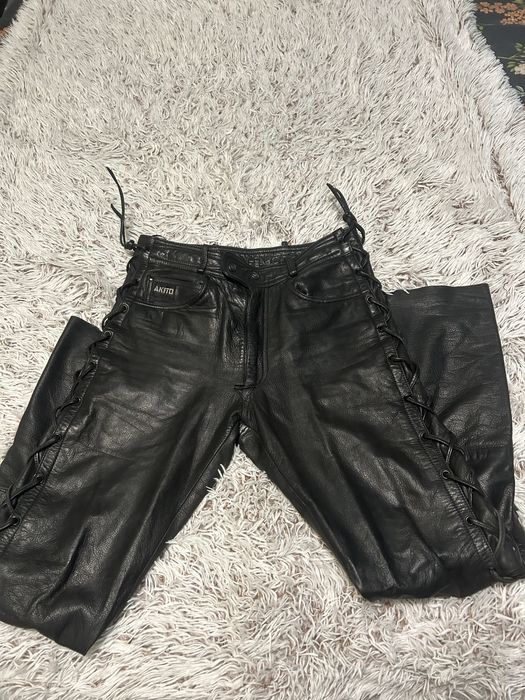 Pantaloni piele barbati