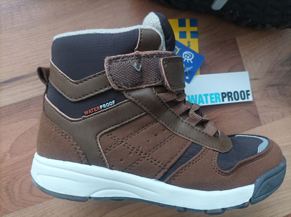 2чифта нови водоустойчиви ботушки N28