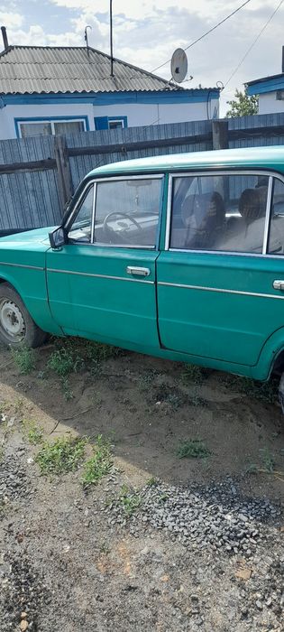 Продам ваз 2103 находу