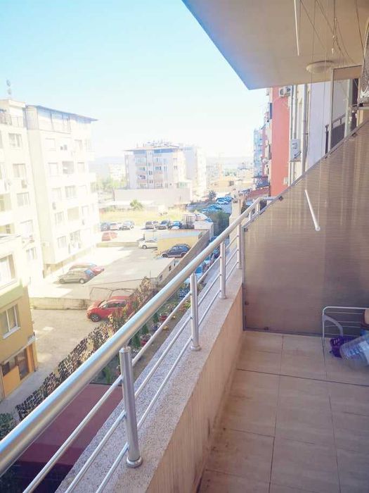 Дава се под наем Двустаен апартамент в Бургас, Меден рудник - зона А - 55 кв.м за 150 € - Снимка #4