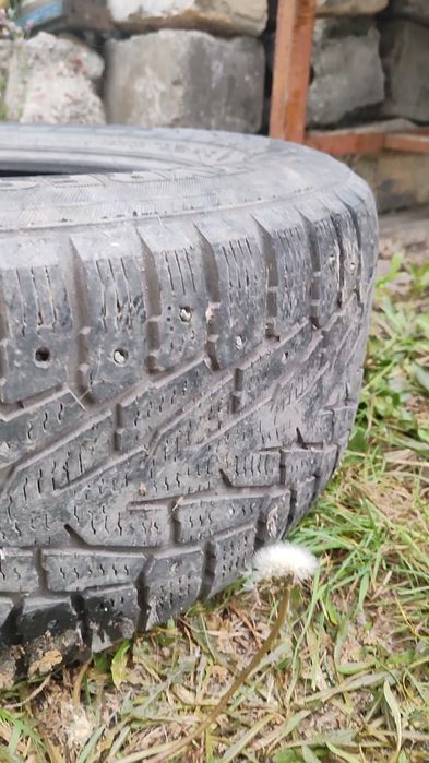 В продаже шины на 17