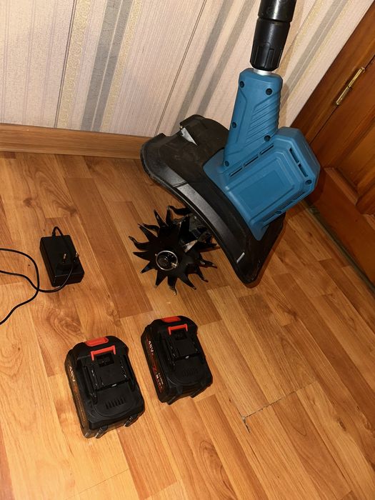 Продам культиватор