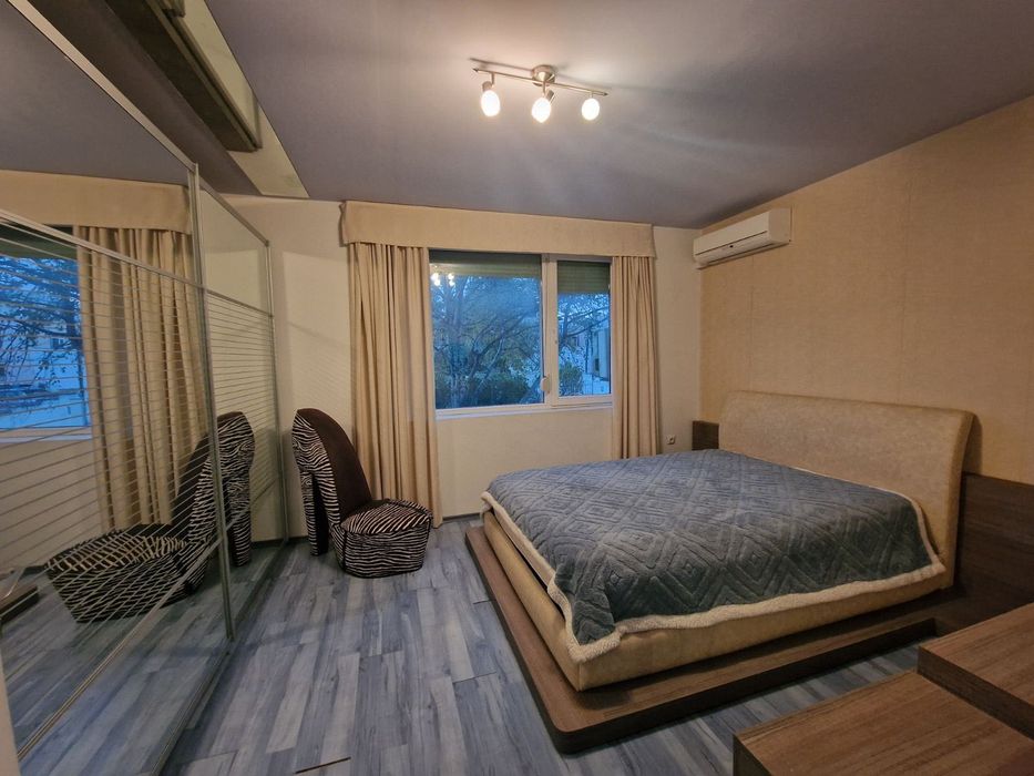 Продава се Двустаен апартамент в Варна, Победа - 70 кв.м за 1232 €/кв.м - Снимка #5