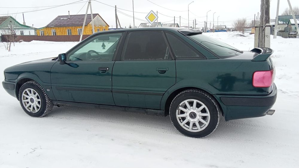 Продам ауди 80 б4