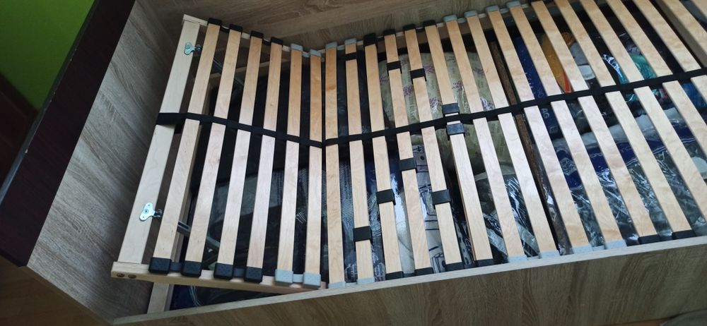 Единично Легло 90/200 с матрак и рамка