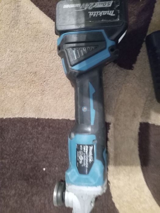 Акумулаторен ъглошлайф и дигитален ъгломер