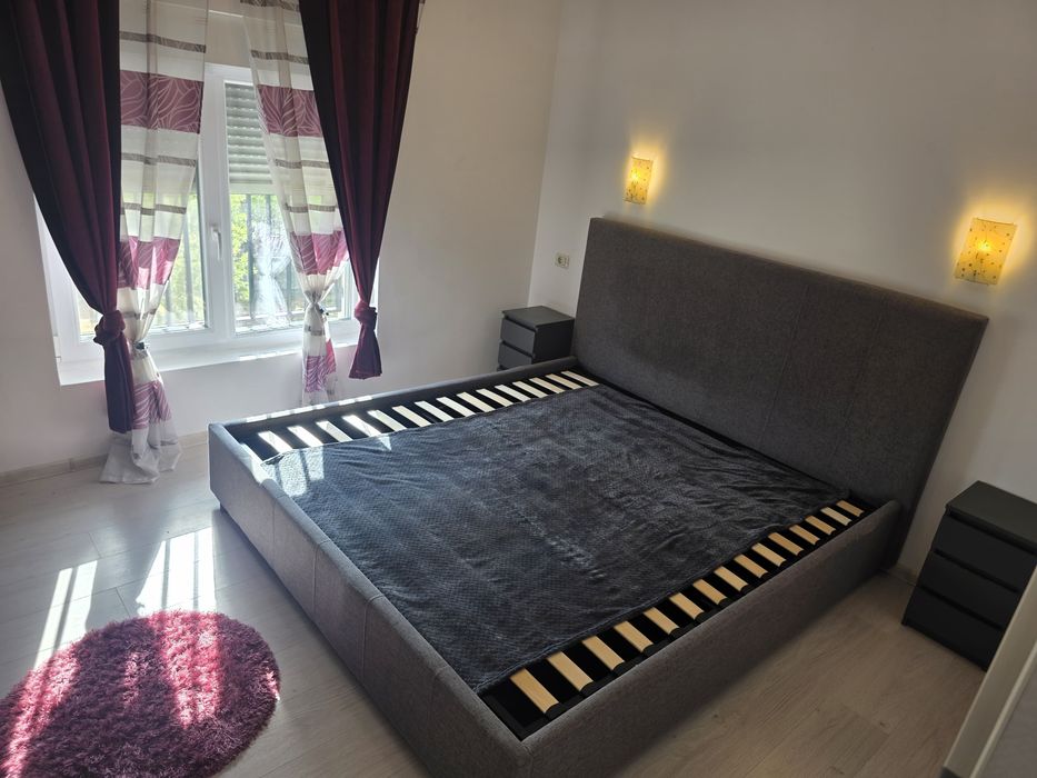 Apartament central cu 2 camere de vanzare