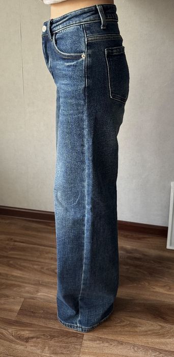 Джинсы на высокой посадке