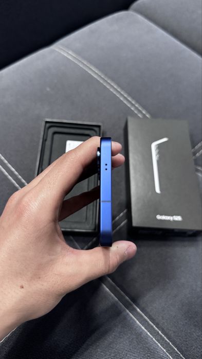 Samsung S 25 128 gb