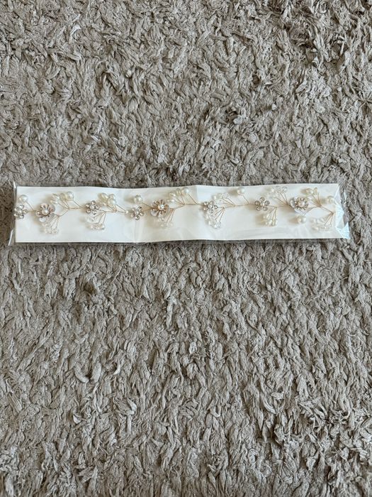 Украшение на голову, диадема