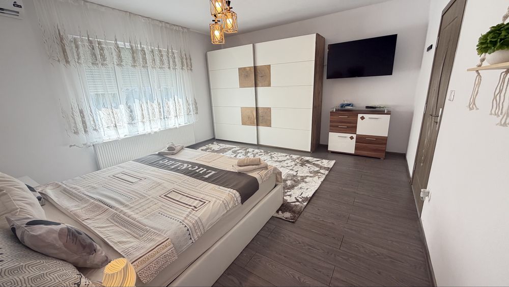 Inchiriez Apartament  Regim Hotelier Buzias 150 Ron