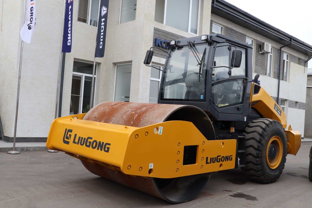 14-тонный каток, в наличии! Кредит/Лизинг