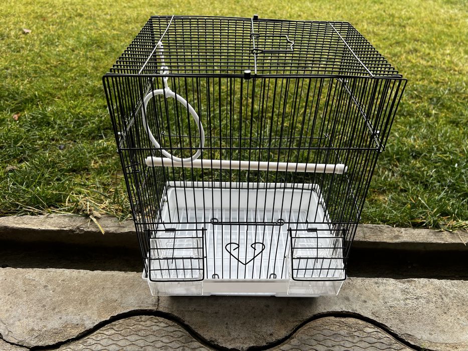 2 ta qafas sotiladi 90.000 ming