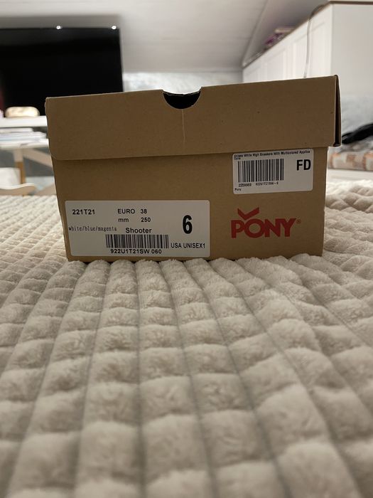 Кецове марка Pony