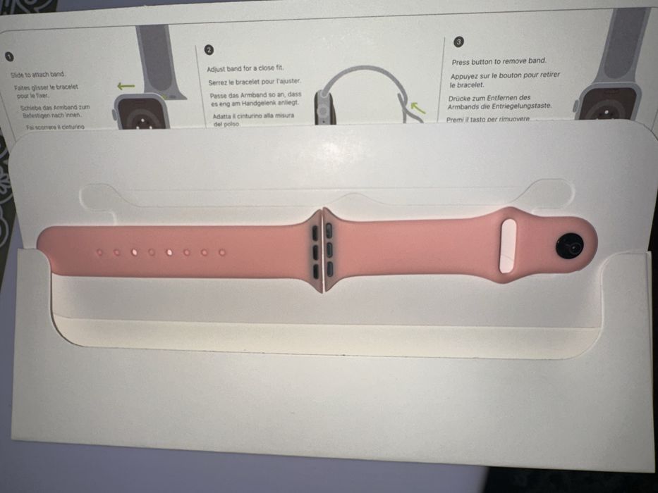 Apple Watch Series 11, 42 мм