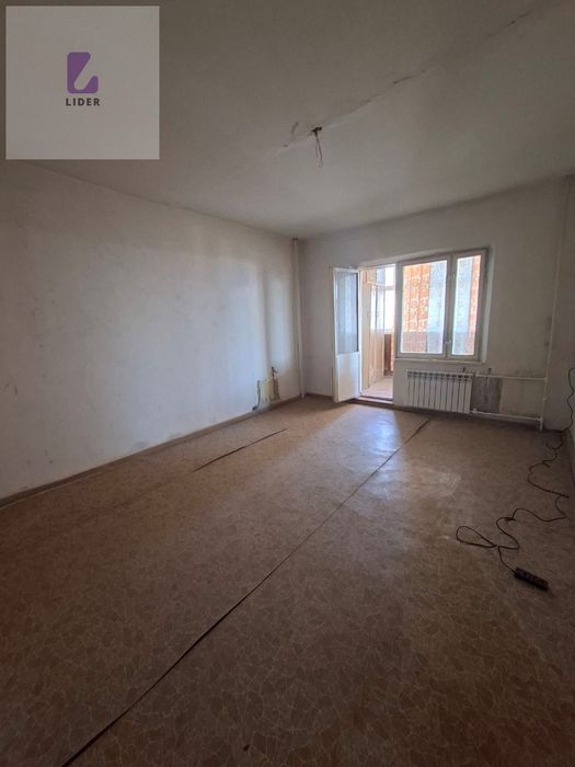 Продается 4х комнатная квартира. Фемили парк. Срочно