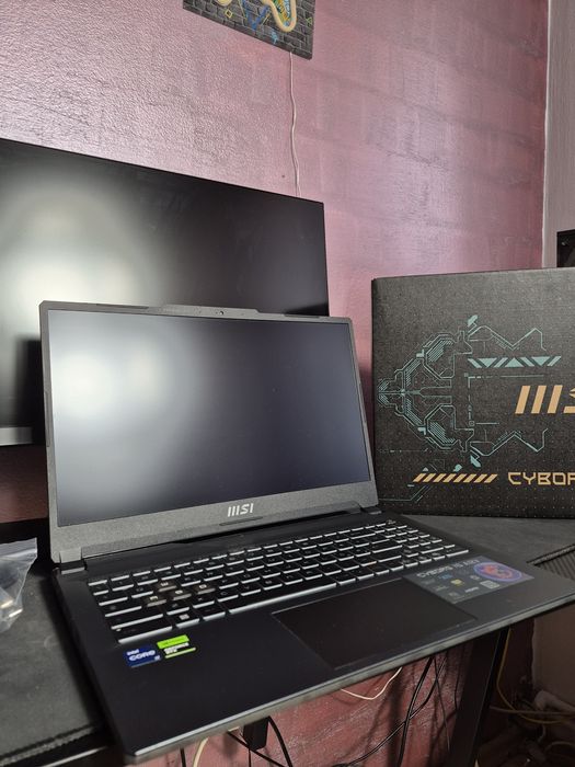 I7 12th/rtx 4060/16 ram/1 tb ssd