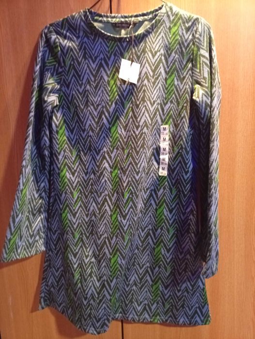 Rochie noua cu etichetă stradivarius