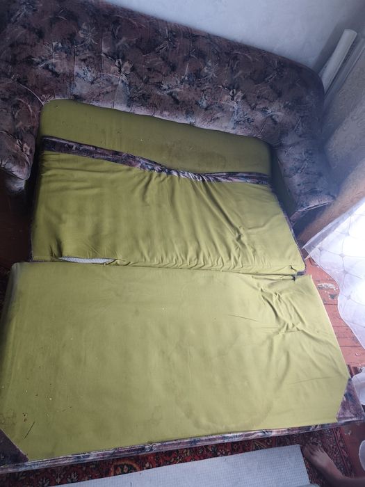 Диван белорусский с креслами