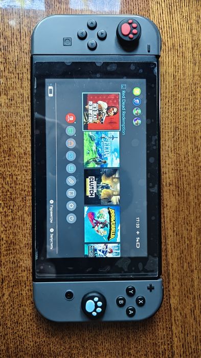 Продам Nintendo switch 2rev