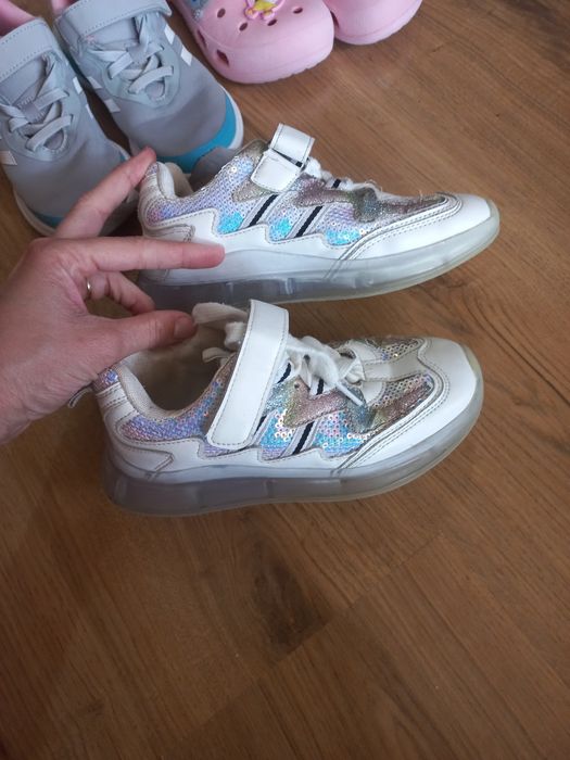 Маратонки Adidas /Адидас Ботушки Crocs