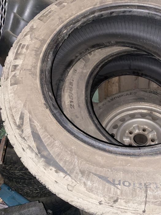 Продам резину зимнию