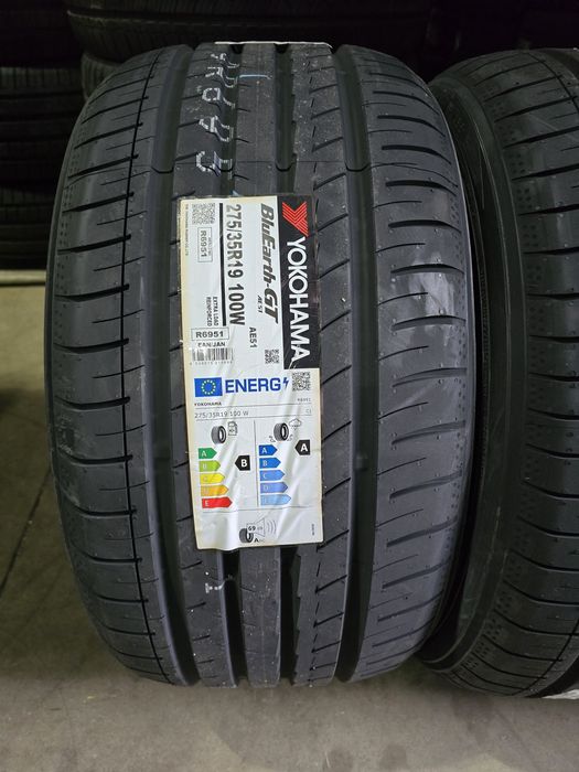 275/35/19//245/40/19 YOKOHAMA