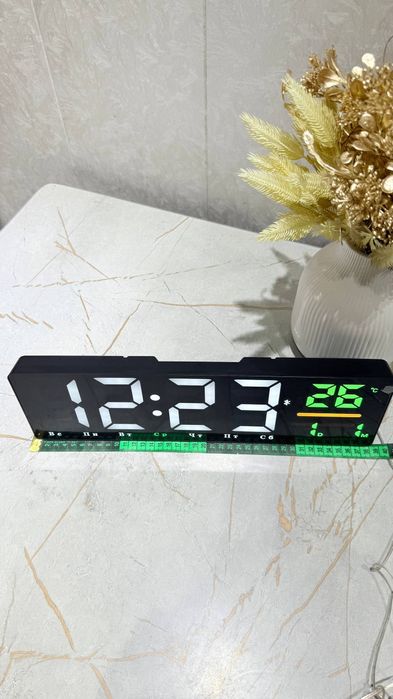 Электронная часы настенная  Bluetooth 39×11