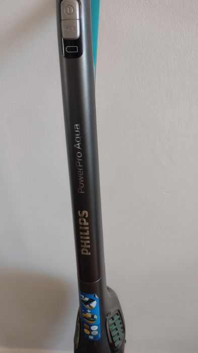 Aspirator Philips Power Pro Aqua cu acumulator