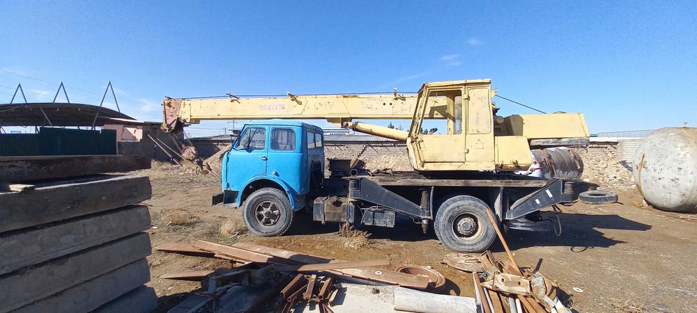 Автокран МАЗ5334