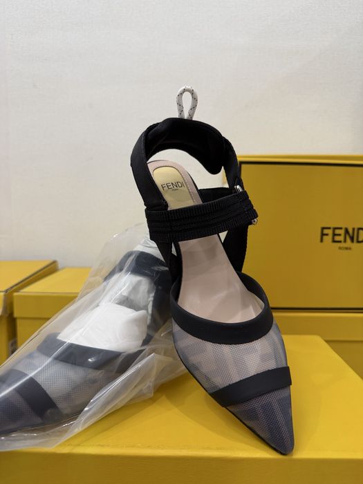 Туфли Fendi новые!!!