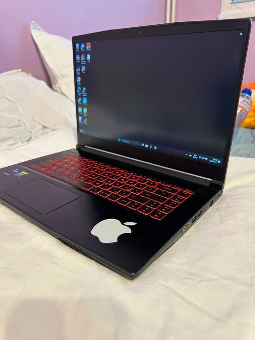 Геймърски лаптоп 64гб РАМ MSI GF63 Thin 11UD