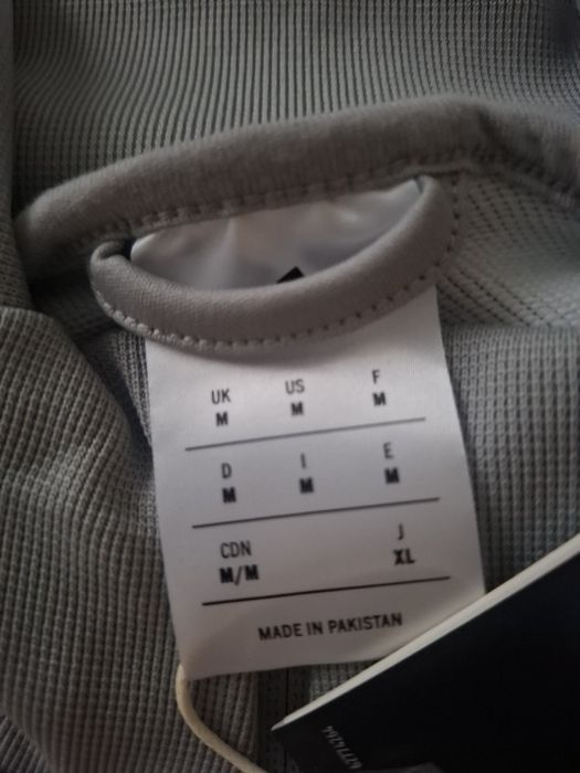 Bluza adidas gri M – nouă cu etichetă