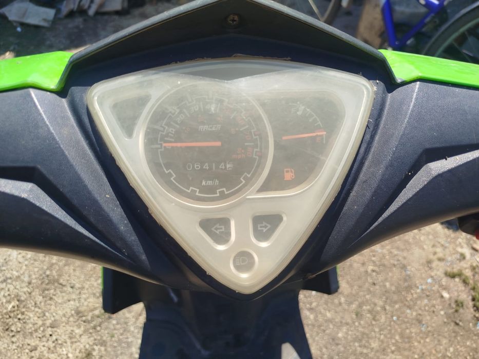 Продам скутер 80 куб
