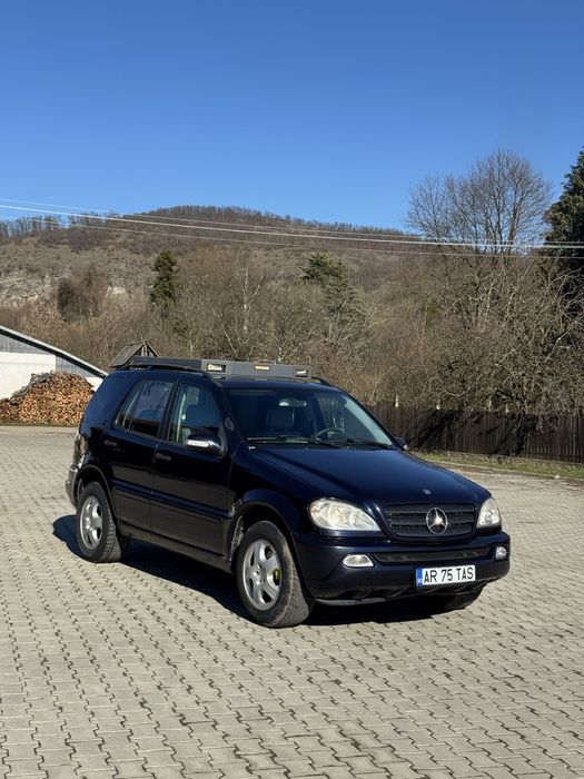 Mercedes ML 270 W163 AUTOUTILITARA 3,5t carlig