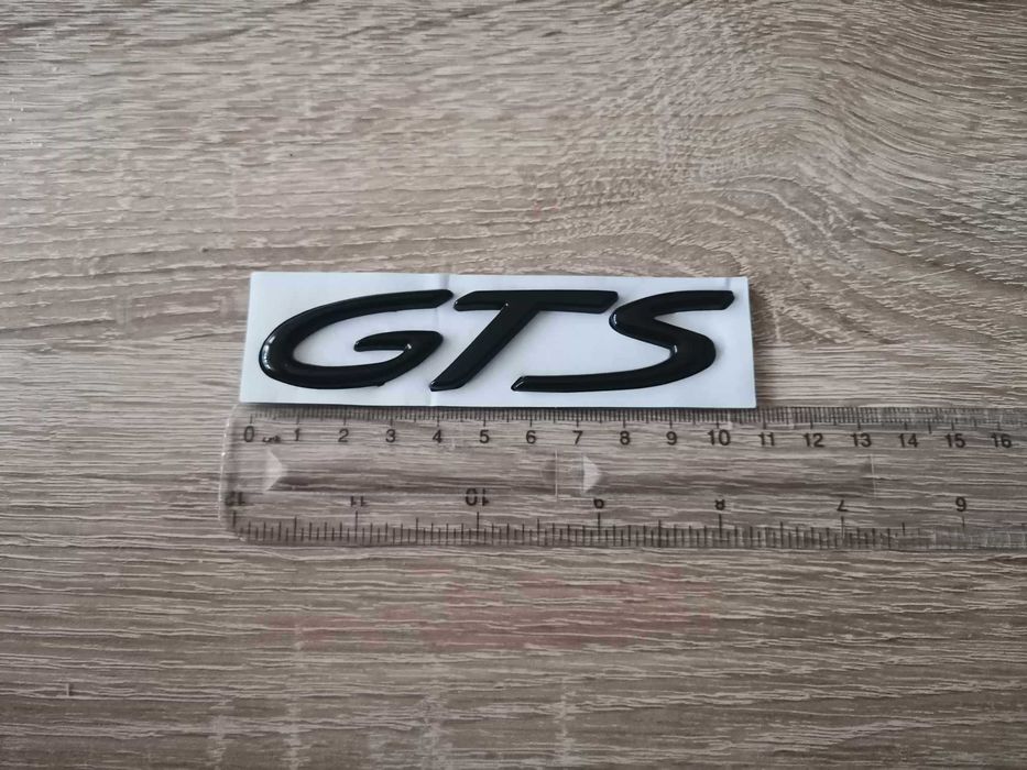 Порше Porsche GTS черен гланц надпис емблема