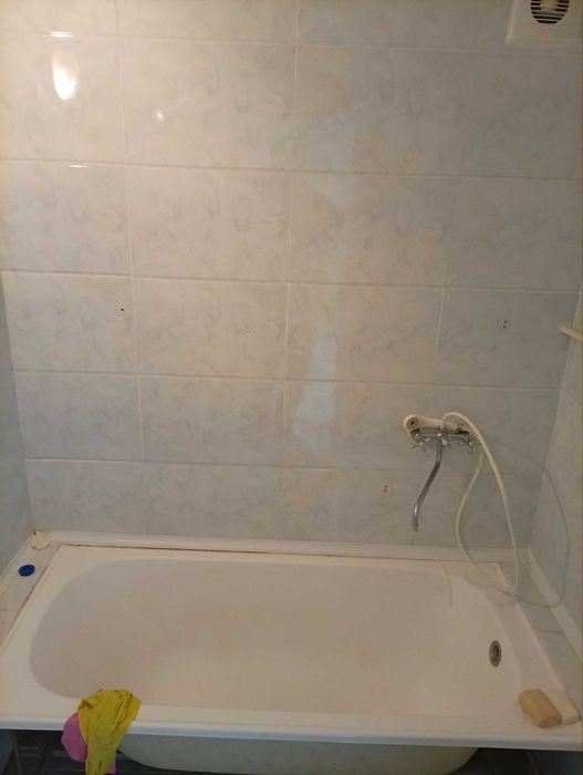 Продается квартира в Яшнабадском районе Авиасозлар-2, 1в2х ком 40м2