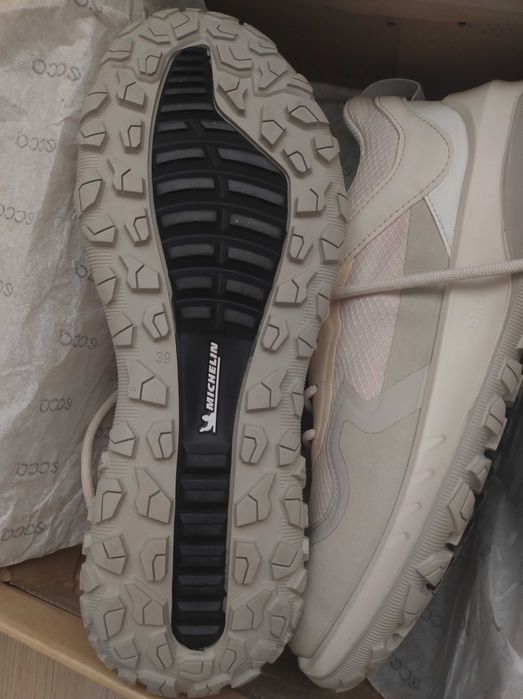 дамски туристически маратонки ECCO размер 39