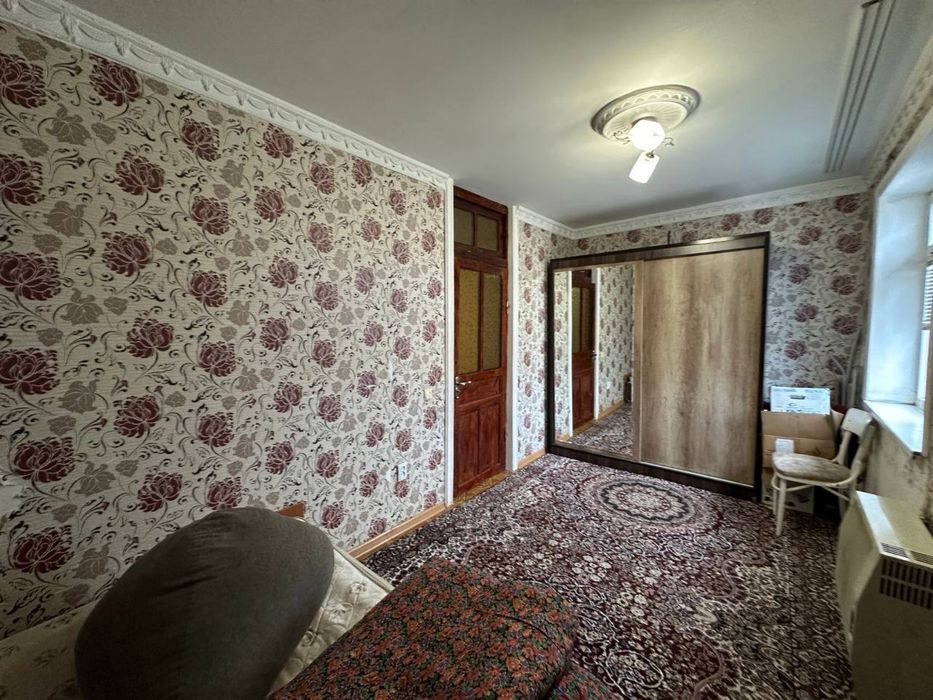 Арендага 2 хонали квартира берилади ижарага Партсьезда вокзал гагарин